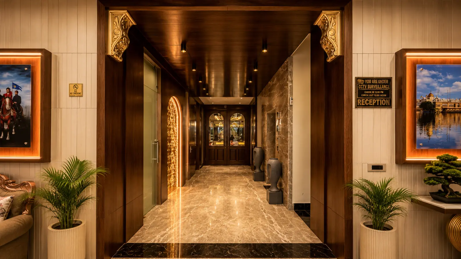 Hotel Mirage Inn interior hallway